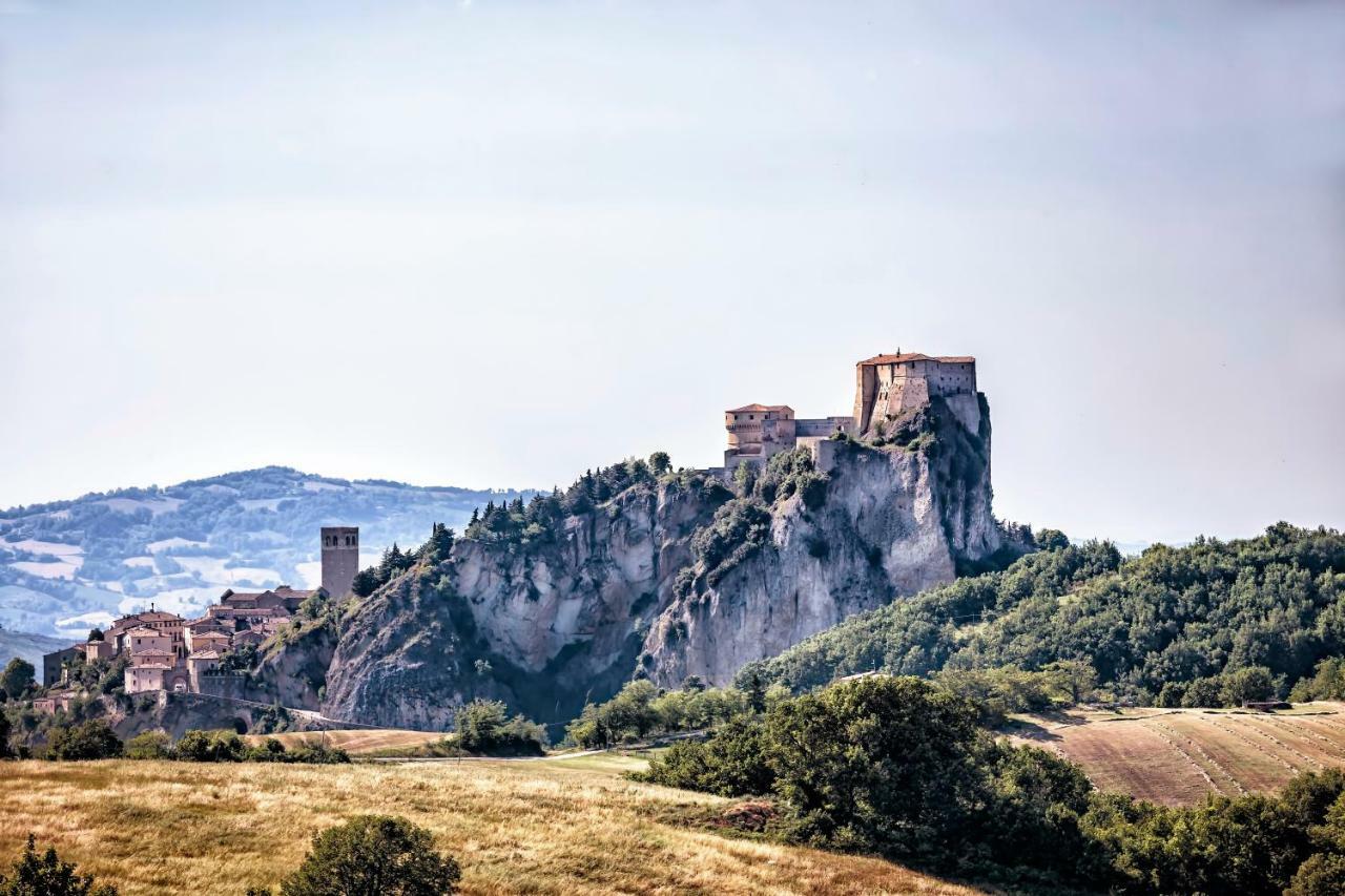 Agriturismo Eutopia 산레오 외부 사진